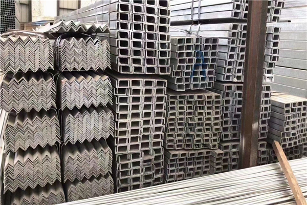 槽鋼